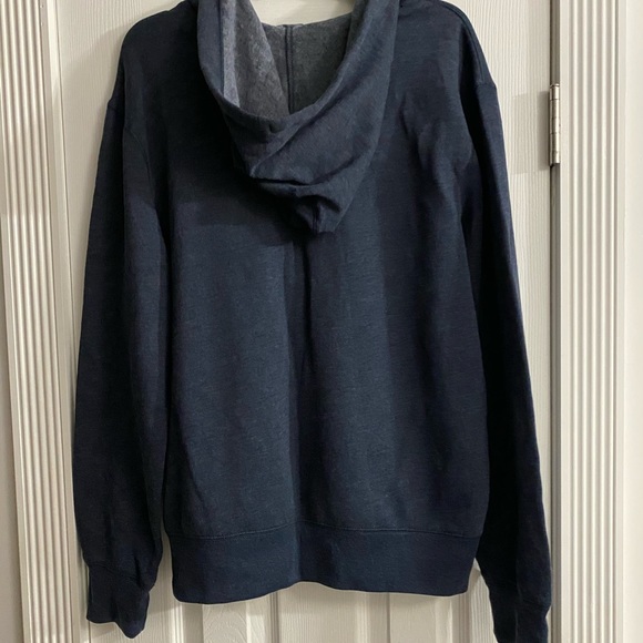 -NWT-{GAP} Hoodie Size L - Picture 3 of 4